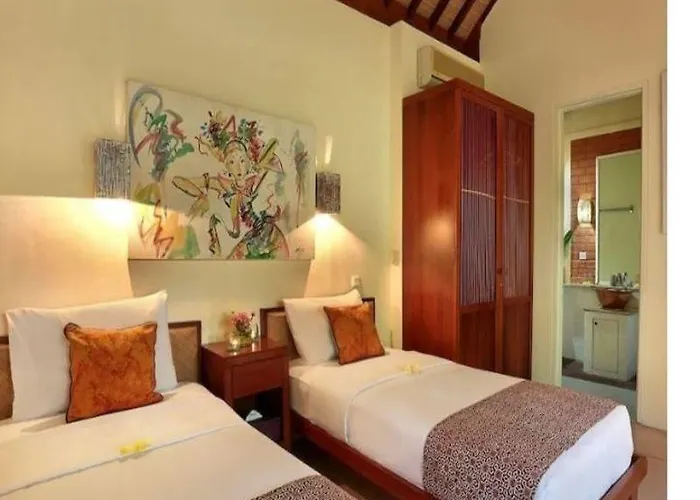 Garden Hotel 3*