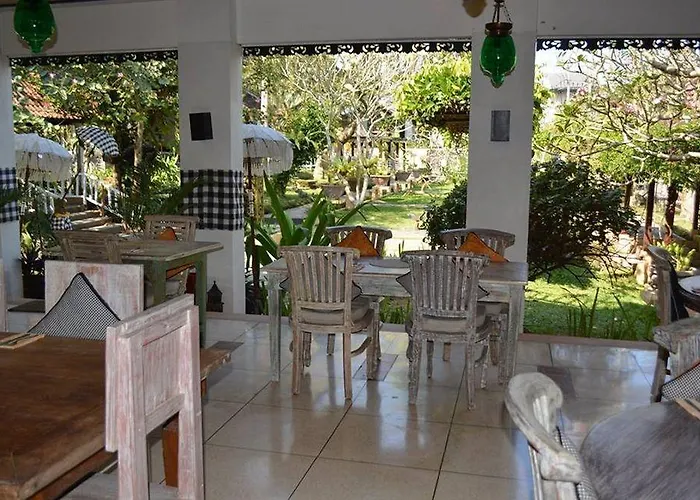 Garden Hotel